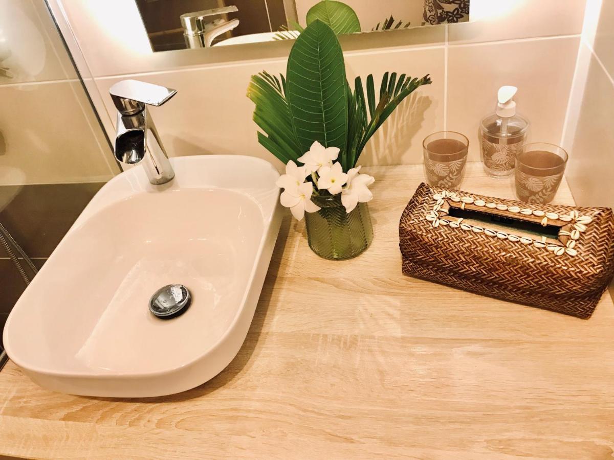 Coeur Tiare Studio Lounge Piscine Plage Cocotiers 생프랑수아 외부 사진